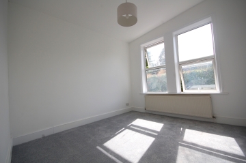 3/4 bedroom family house