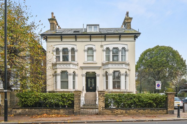 One Bedroom Flat