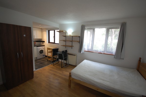 Studio Flat