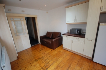 ¾ bedroom house