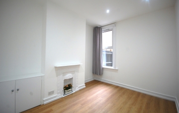 Four bedroom family house