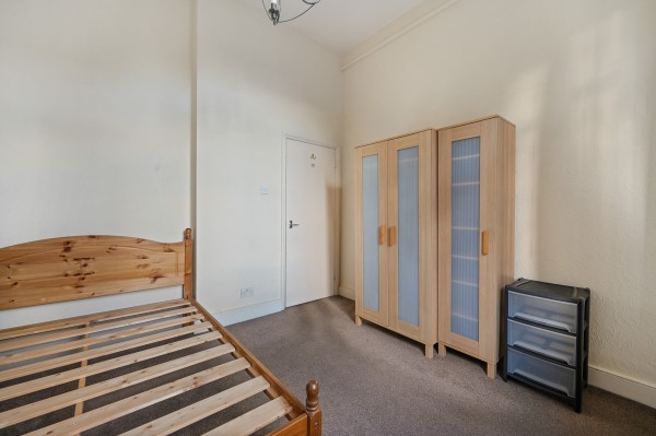 1 Bedroom Flat
