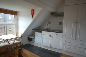 Studio Flat
