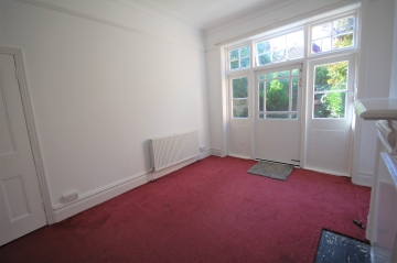 1 Bedroom Flat