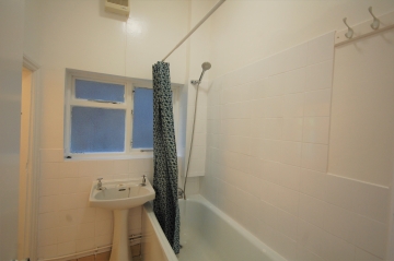 1 Bedroom Flat