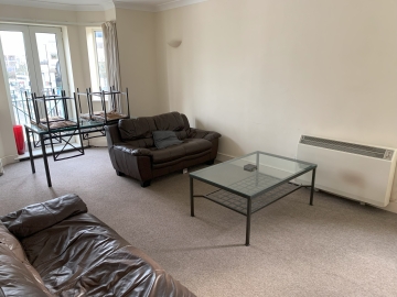 2 Bedroom Flat
